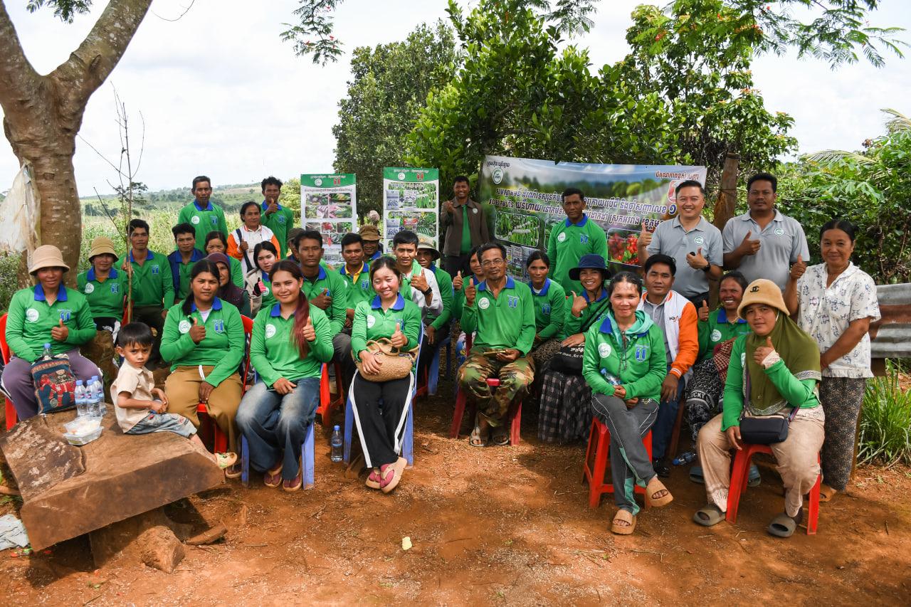📍On the morning of June 10, 2026, a coffee plantation visit was held after using fertilizer and pesticide No. 1 from UniFi Company, a coffee plantation in Pouloh Village, Dak Dam Commune, O'Raing District, Mondulkiri Province.